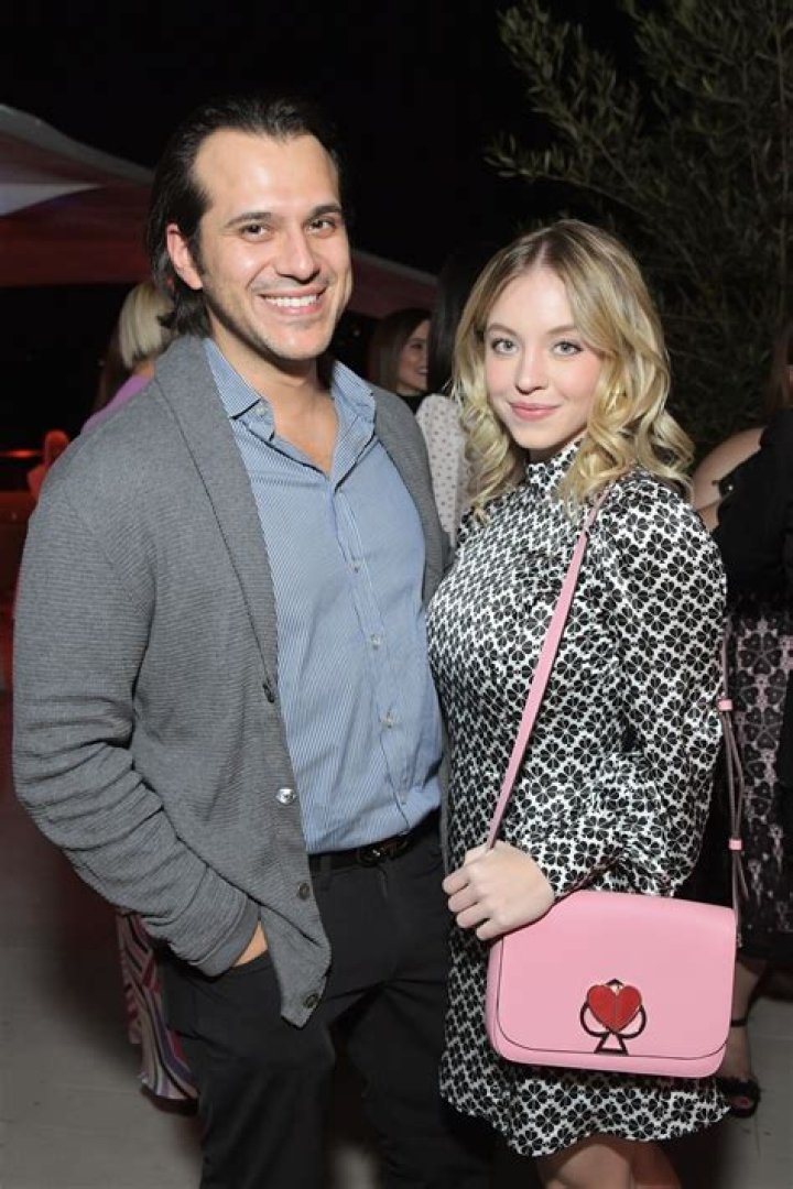 Sydney Sweeney and Fiance Jonathan Davino Enjoy a Date Night Amid Glen Powell Drama!